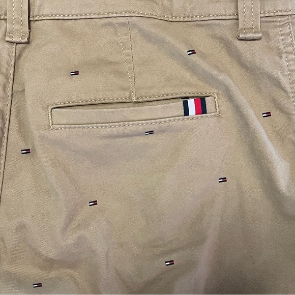 Tommy Hilfiger Kids Boys Khaki Flag Chino Shorts Size 16 - Picture 9 of 12